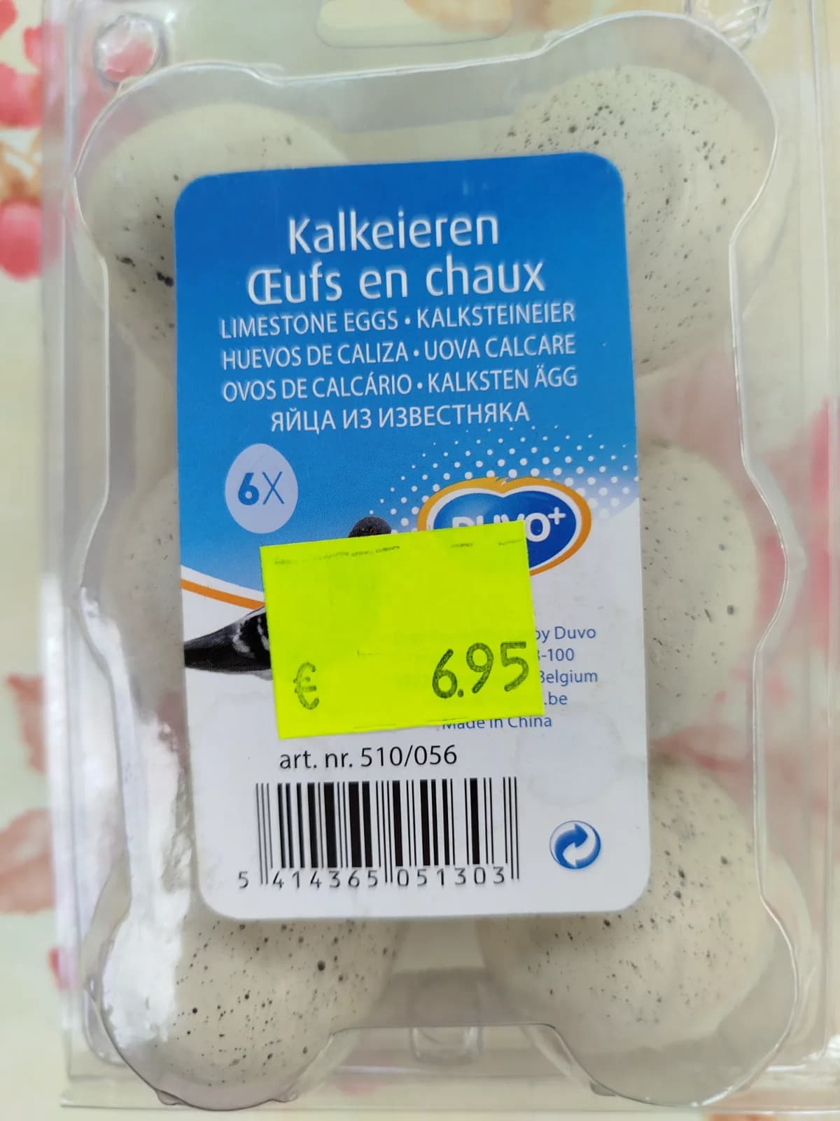 Œufs de pigeon factices 